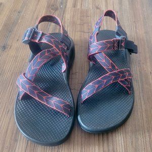 Women's Size 8 Chacos